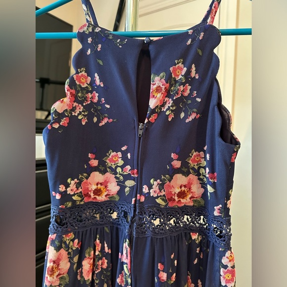 EUC I.N. San Francisco Floral Dress - Picture 3 of 4